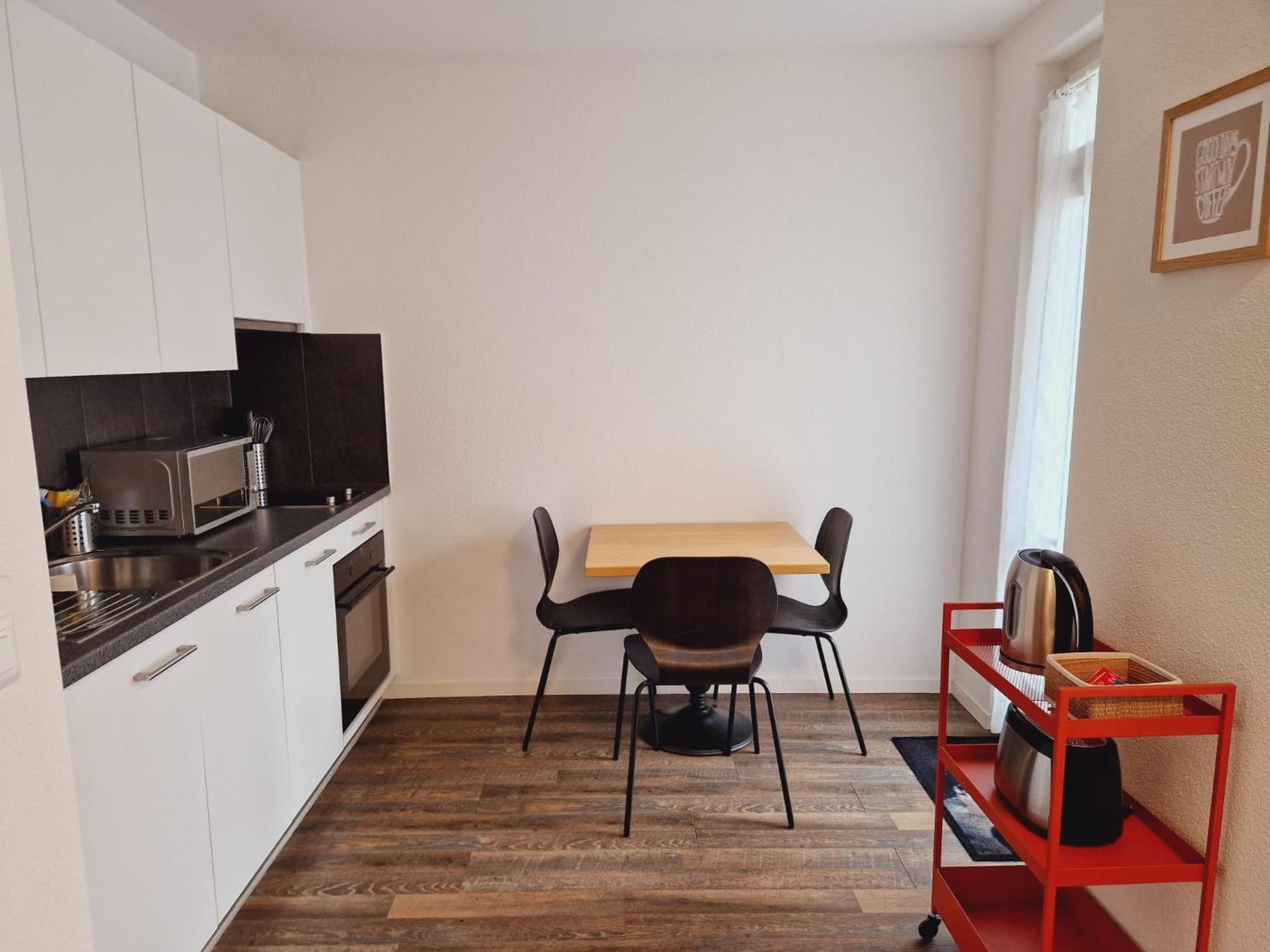 Easy-Living Lucerne City Apartments 1 ภายนอก รูปภาพ